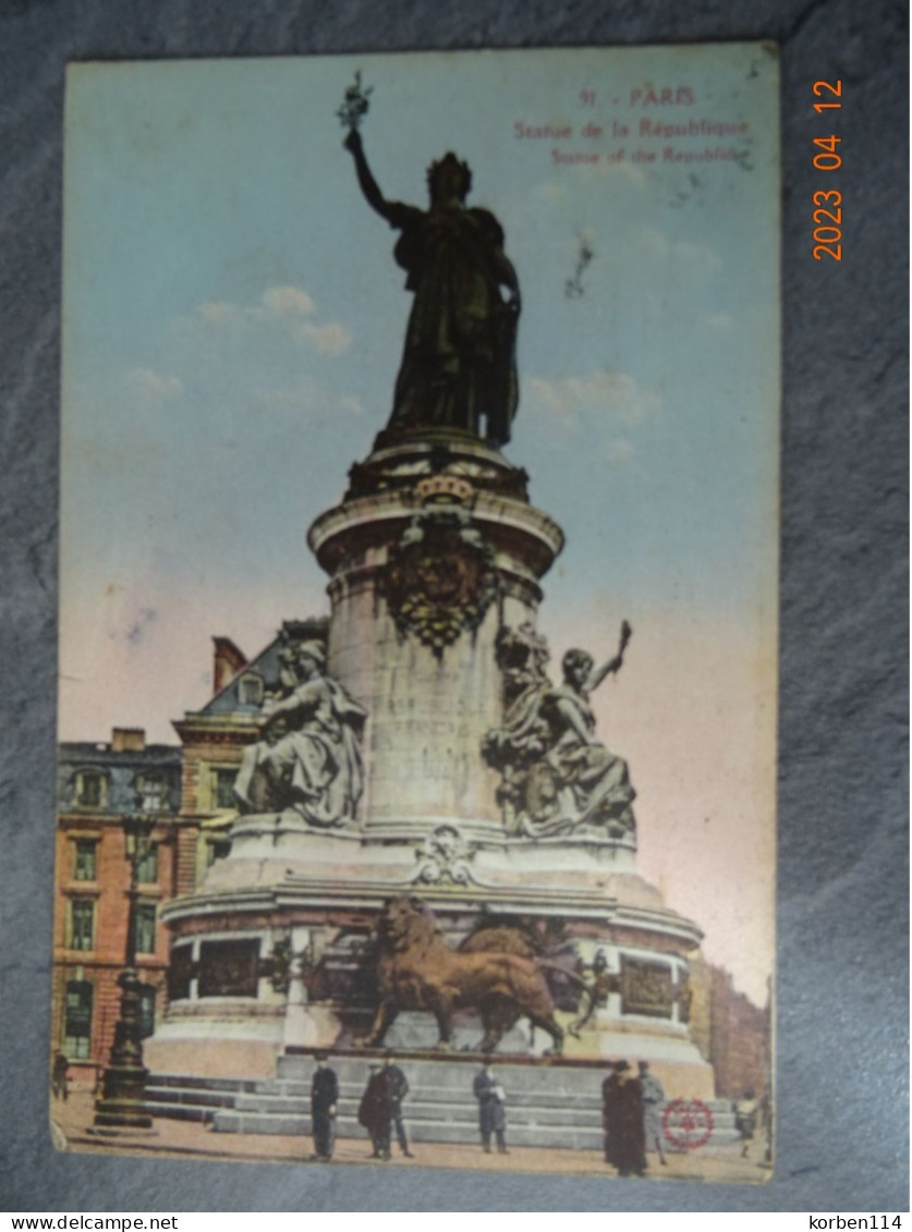 STATUE DE LA REPULIQUE - Statues