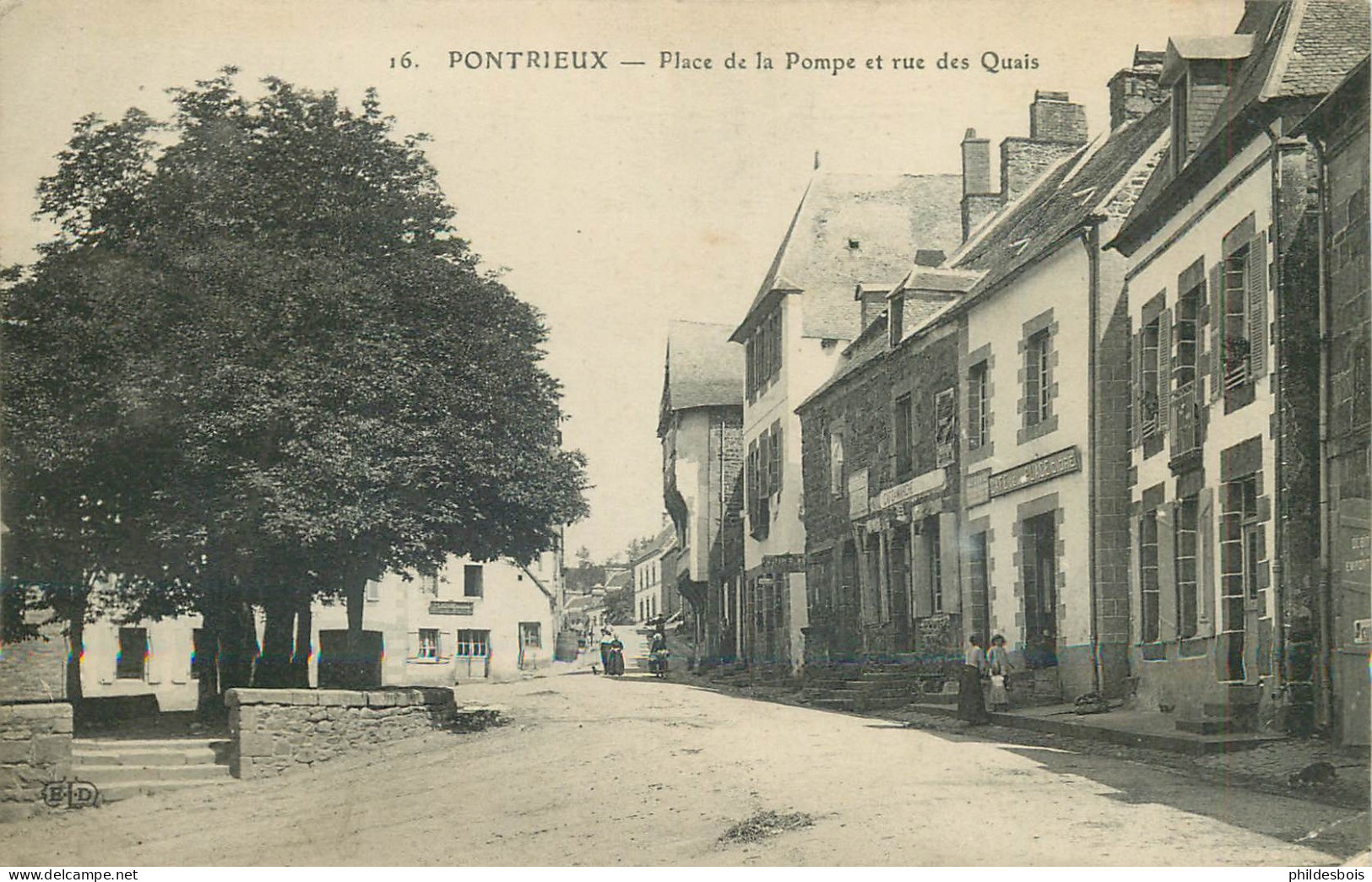 COTES D'ARMOR   PONTRIEUX  Place De La Pompe Et Rue Des Quais - Pontrieux