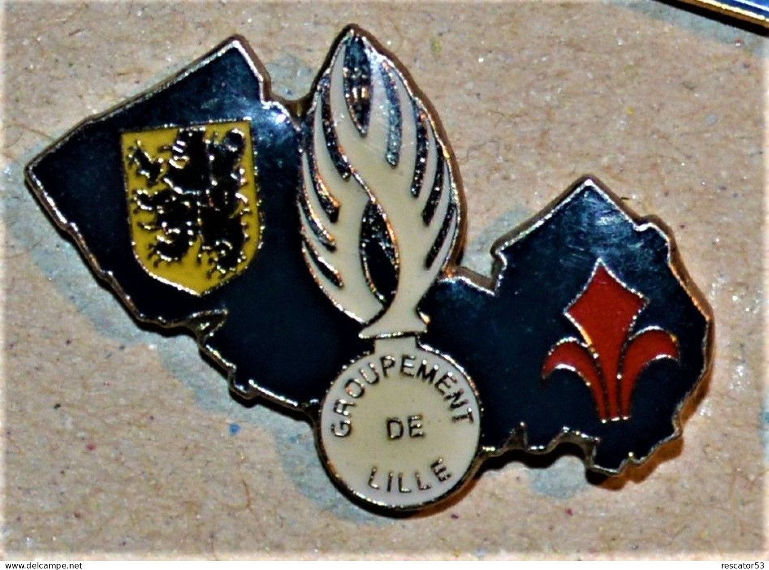 Pin's Gendarmerie Groupement De Lille - Police & Gendarmerie