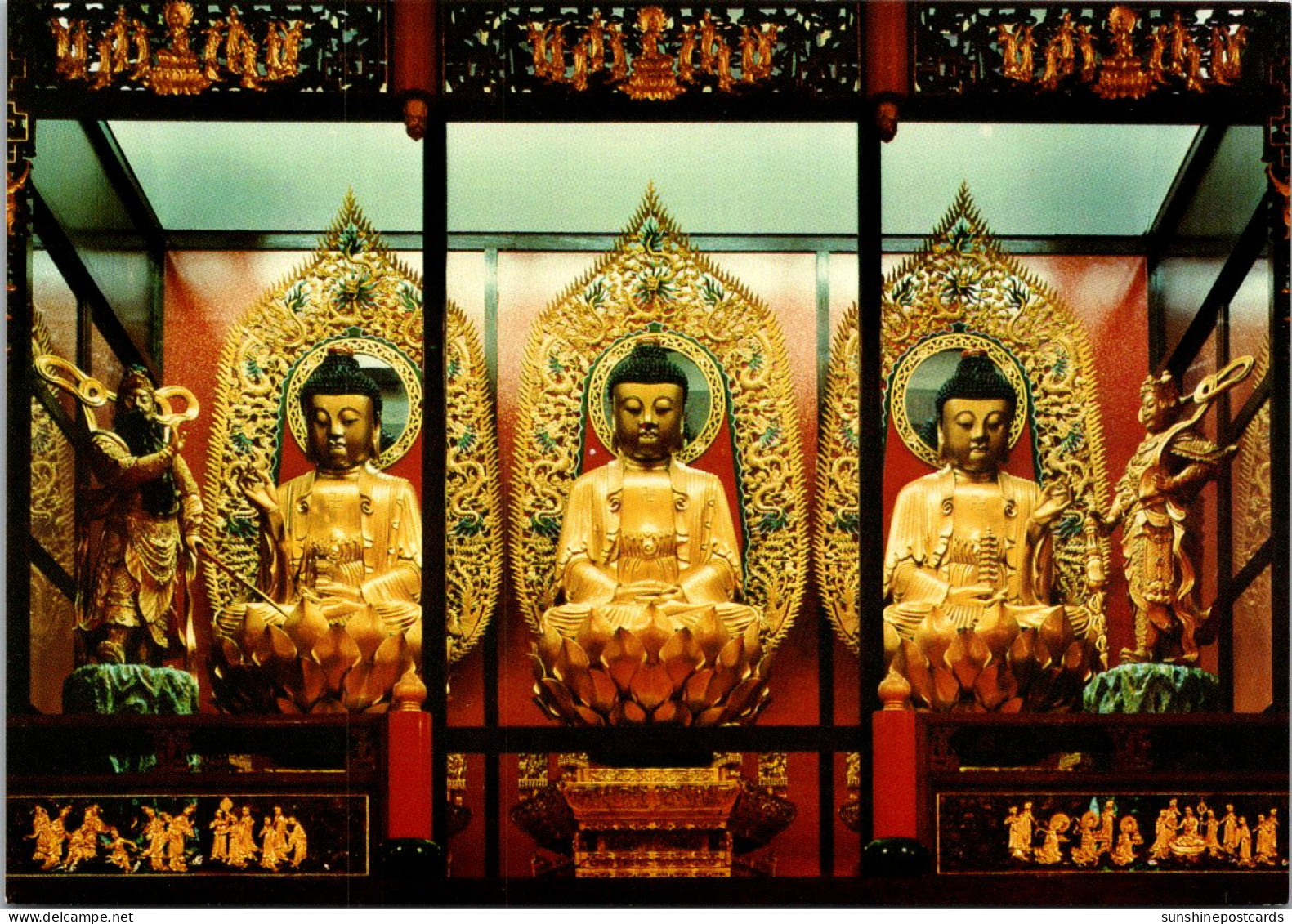 Canada Richmond The International Buddhist Society The Buddha Statues Of The Central Shrine - Richmond