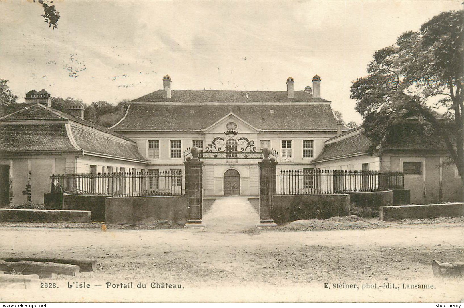 CPA L'Isle-Portail Du Château-Timbre      L2194 - L'Isle