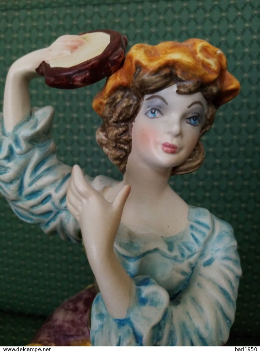 Bellissima Coppia Di Statue " Musicisti In Ceramica Policroma " - Non Classés