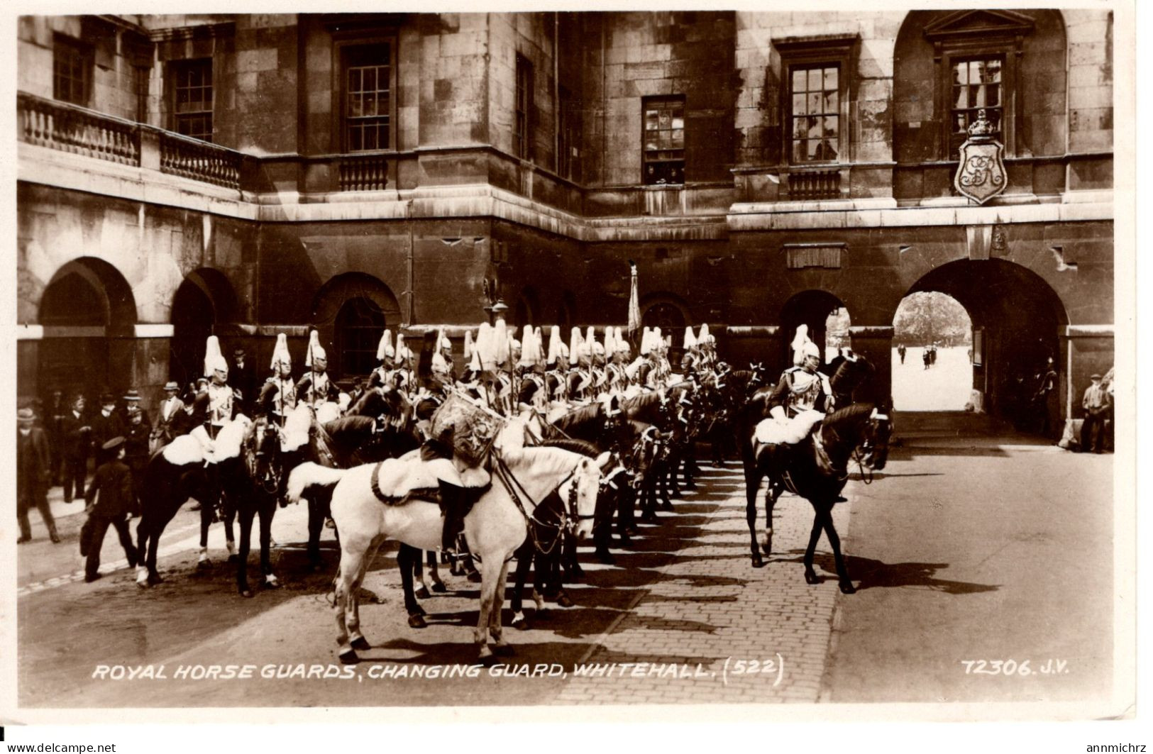 LONDON ROYAL HORSE GUARDS CHANGING GUARDS - Whitehall