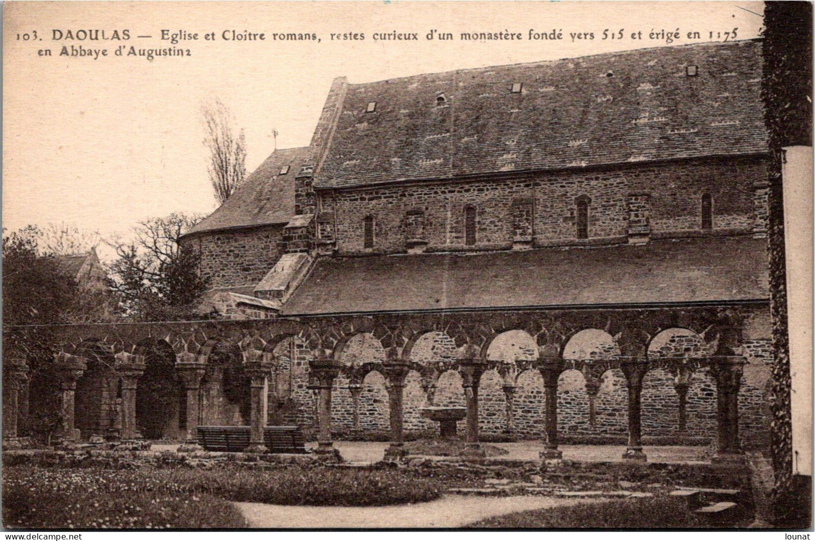 29 DAOULAS - église Et Cloitre Romans - Daoulas