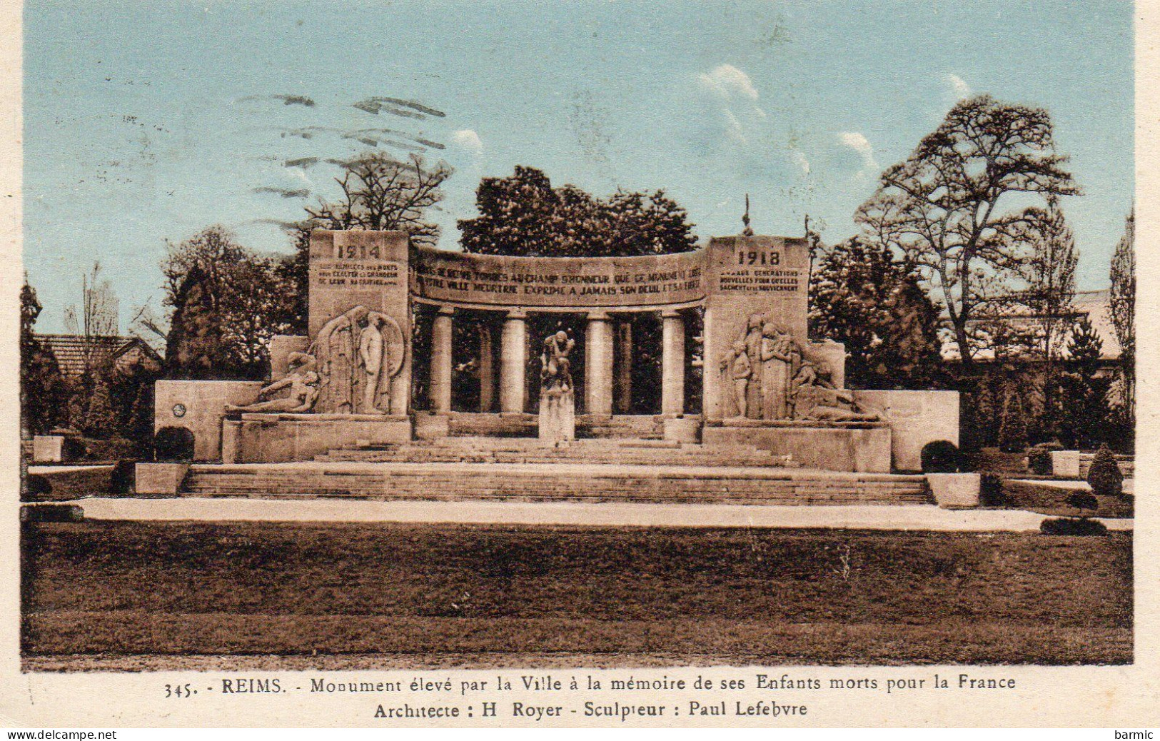 REIMS, MONUMENT ELEVE PAR LA VILLE A LA MEMOIRE DE SES ENFANTS MORTS POUR LA FRANCE, DETAILS A VOI COULEUR  REF 7840 SGD - Monuments Aux Morts