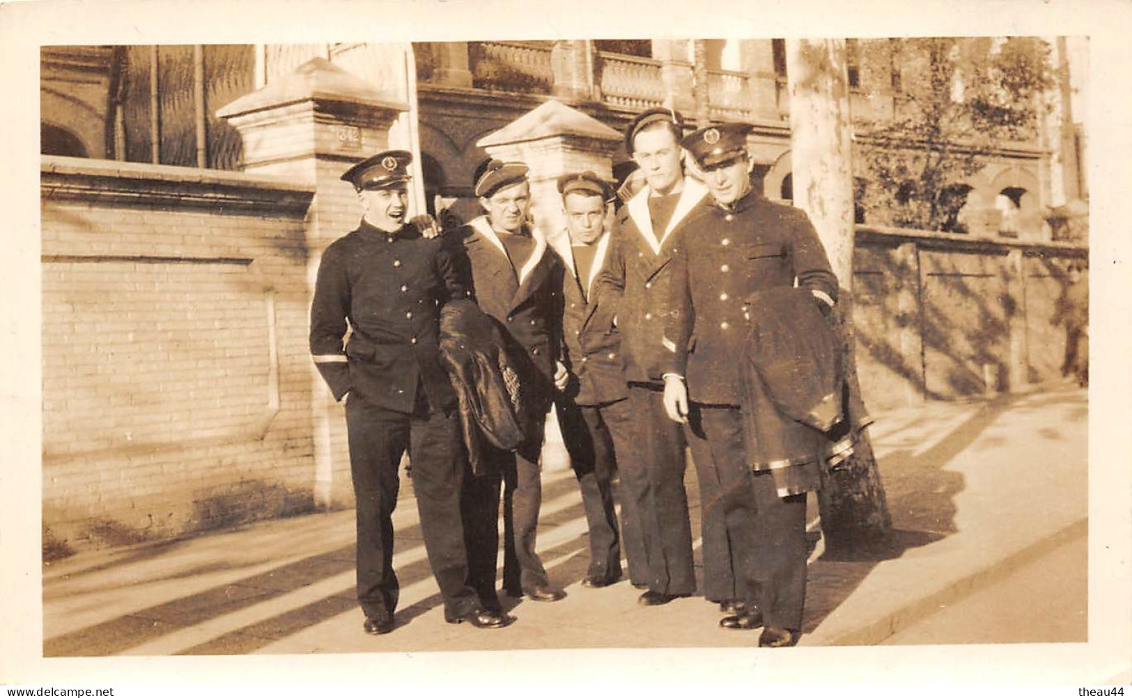 CHINE - SHANGHAÏ - Cliché De Marins Au Café Restaurant "PAVILLON BLEU" Chez Francis De Paname En Déc 1931 - Voir Desc - China