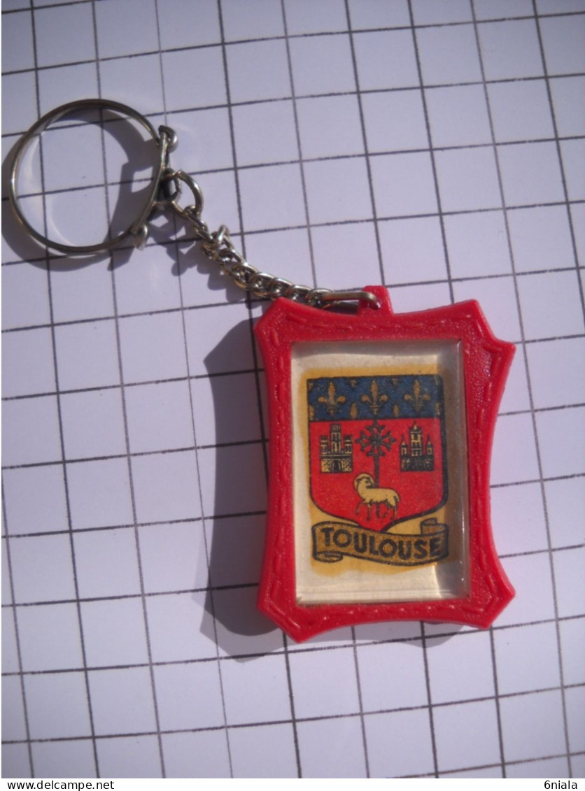 3155 Porte Clefs Clé Alimentation LAHILLE 42 Rue GAYRAL  Toulouse 31 Haute Garonne Blason Toulouse - Key-rings