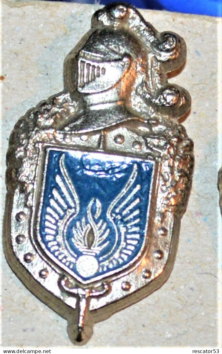 Pin's Gendarmerie De L'air - Police & Gendarmerie