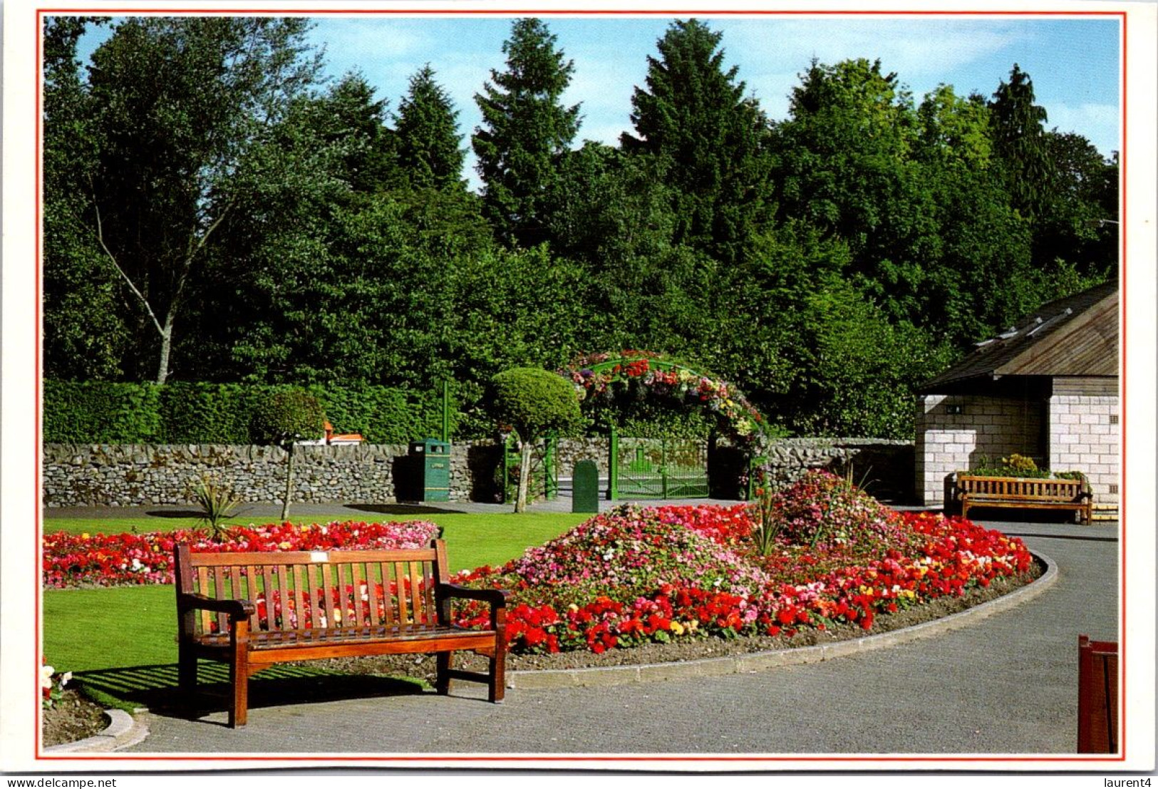 (1 Q 41) UK - Moffat (2 Postcards) - Dumfriesshire