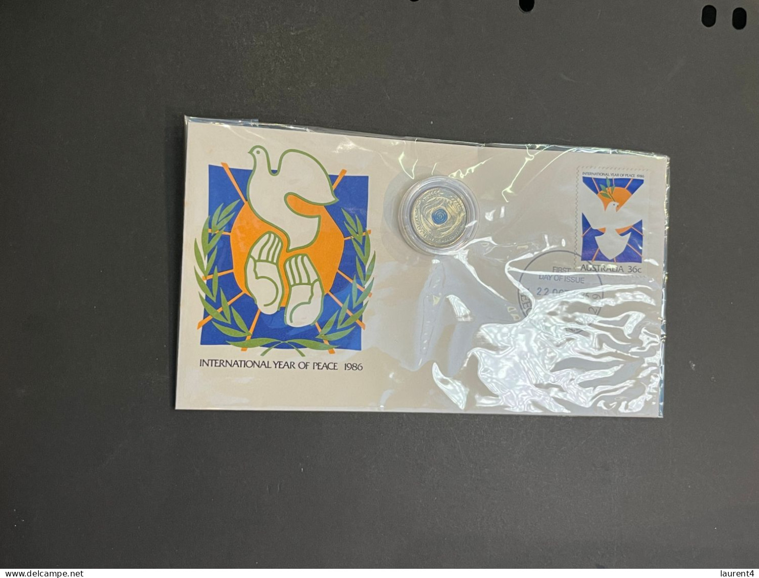 (1 Q 44) Int. Year Of Peace FDC Cover + $ 2.00 Colored UN Peace Keeping Coin (military) - 2 Dollars