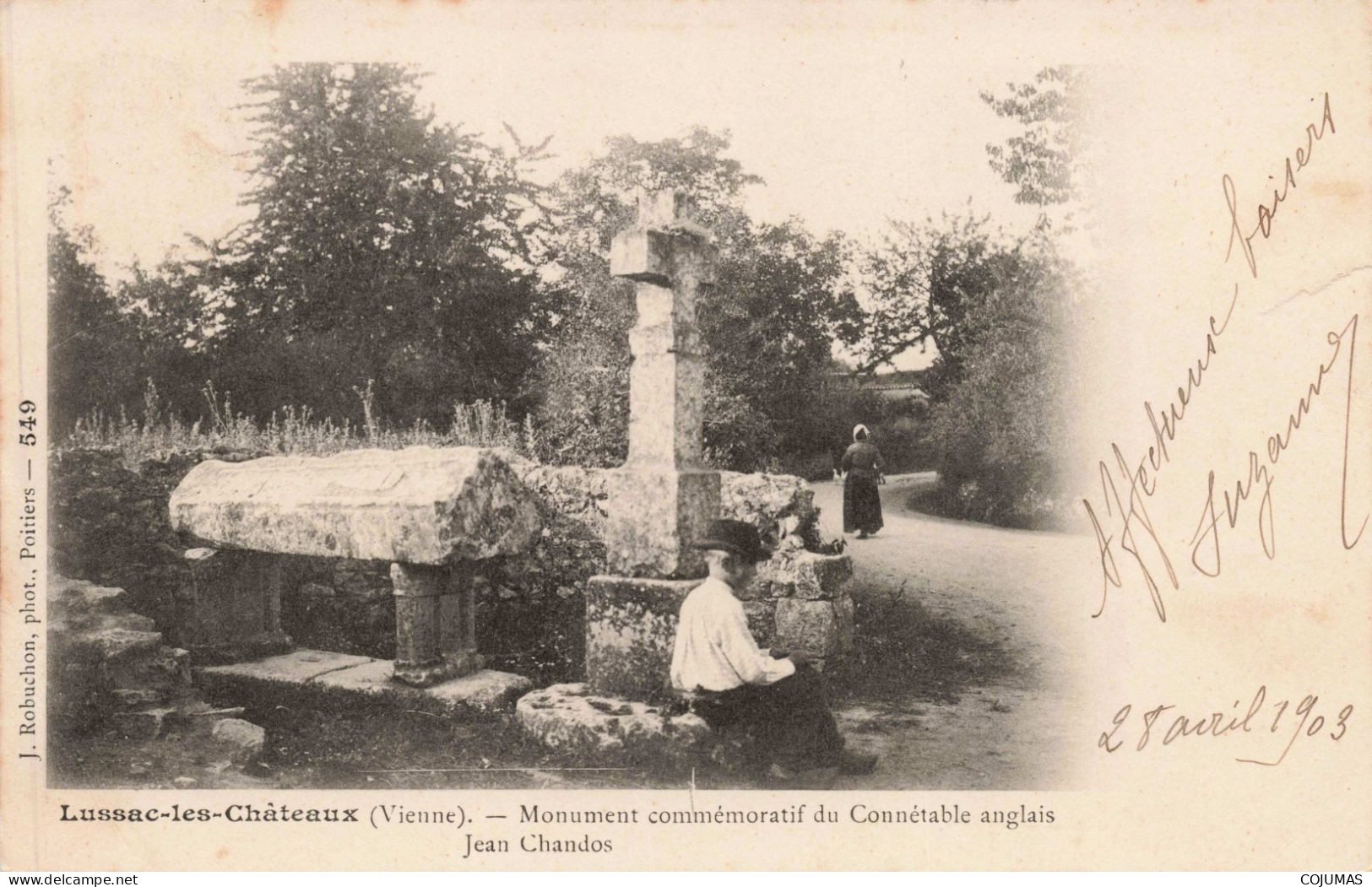 86 - LUSSAC LES CHATEAUX - S14007 - Monument Commémoratif Du Connétable Anglais Jean Chandos - Déchirure - L23 - Lussac Les Chateaux