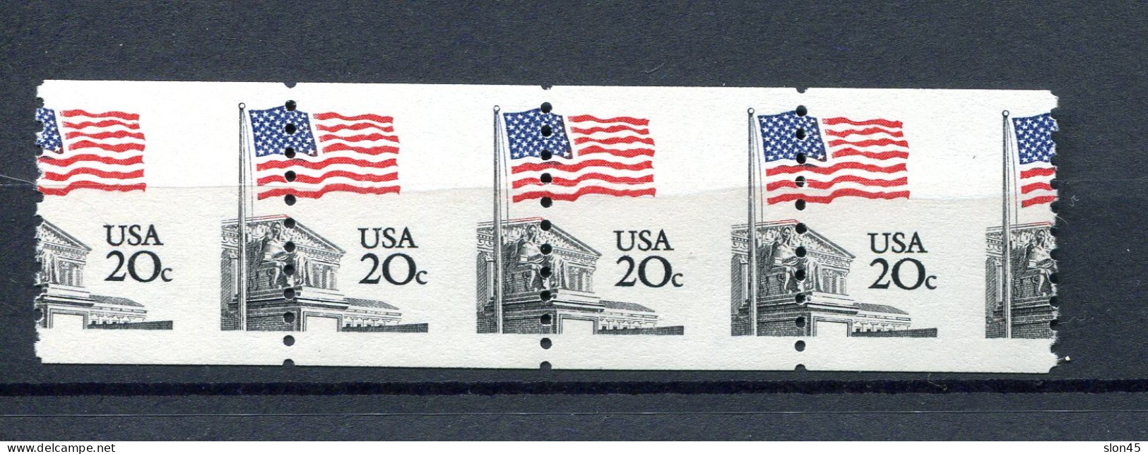 USA 1981 20c Flag Issue Strip Of 4 Misperf MNH 14936 - Variétés, Erreurs & Curiosités