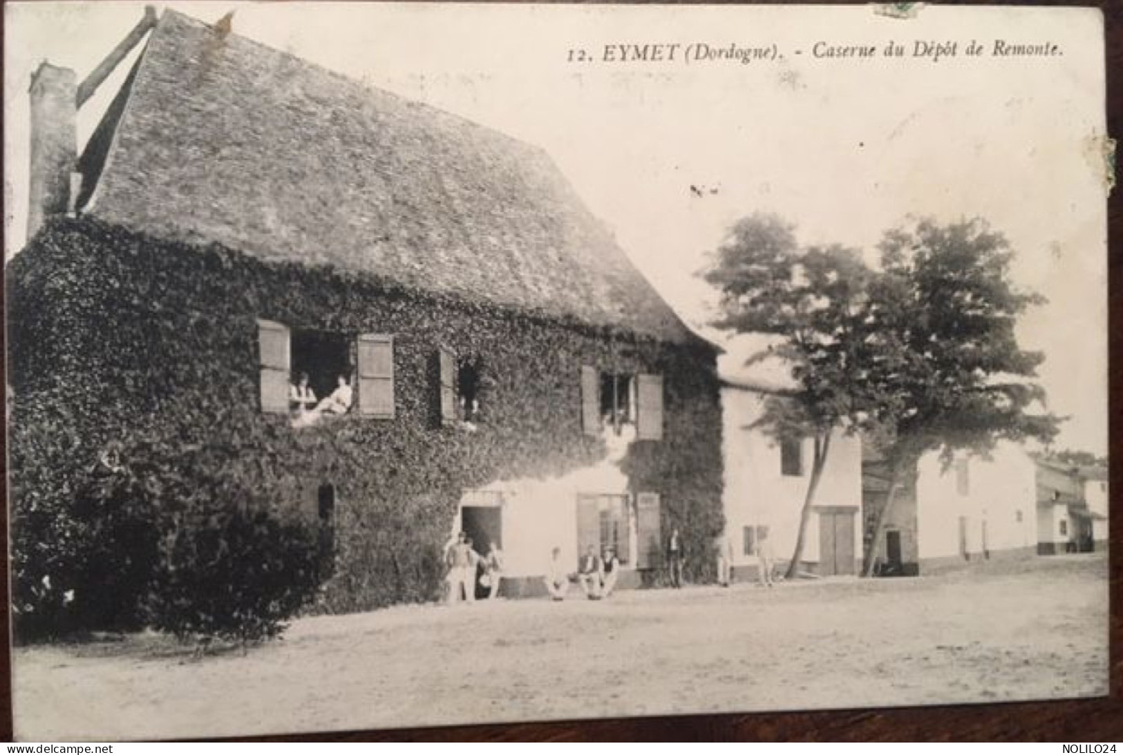 Cpa écrite En 1913, 24 - Dordogne, EYMET Caserne Du Dépôt De Remonte, Animée, Militaria, éd Louis Garde - Eymet