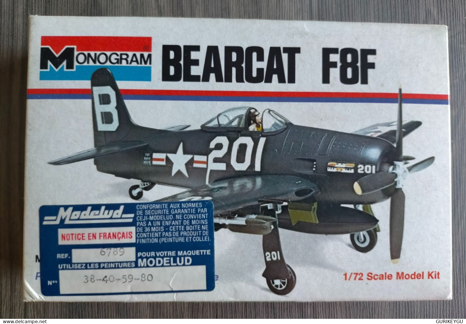 Maquette AVION 1/72 MONOGRAM BEARCAT F8F édition Originale NEUF Boite Fermé D'origine Année 70  Model Réduit Kit - Aviazione