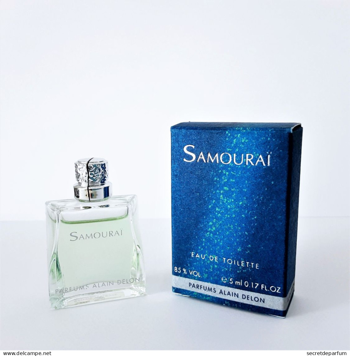 Miniatures De Parfum SAMOURAÏ  De  ALAIN  DELON   EDT   5  Ml    +  Boite - Miniatures Hommes (avec Boite)