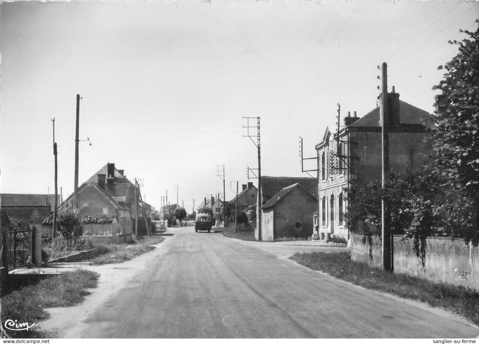 CPSM 45 SAINT PERE SUR LOIRE ROUTE DE SULLY SUR LOIRE LA MAIRIE - Altri & Non Classificati