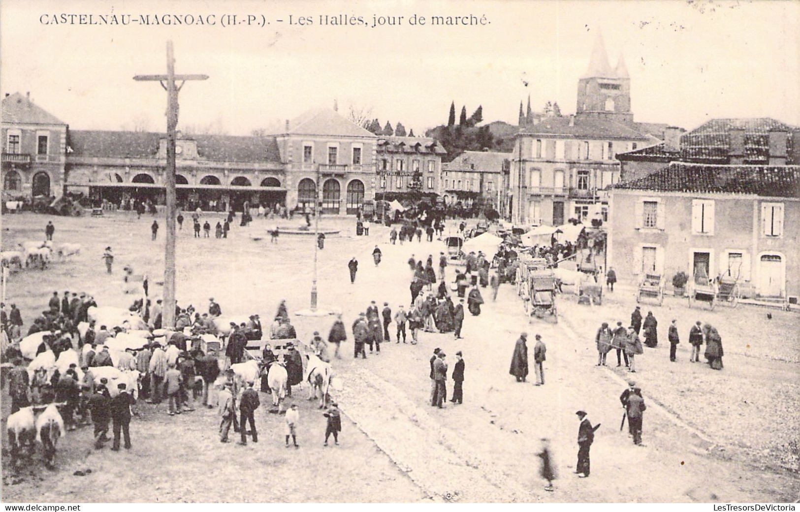 FRANCE - 65 - Castelnau Magnoac - Les Halles Jour Du Marché - Carte Postale Ancienne - Castelnau Magnoac