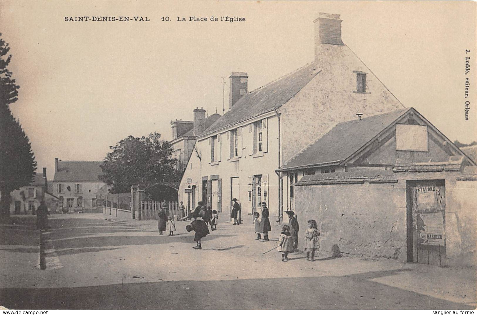 CPA 45 SAINT DENIS EN VAL LA PLACE DE L'EGLISE - Autres & Non Classés