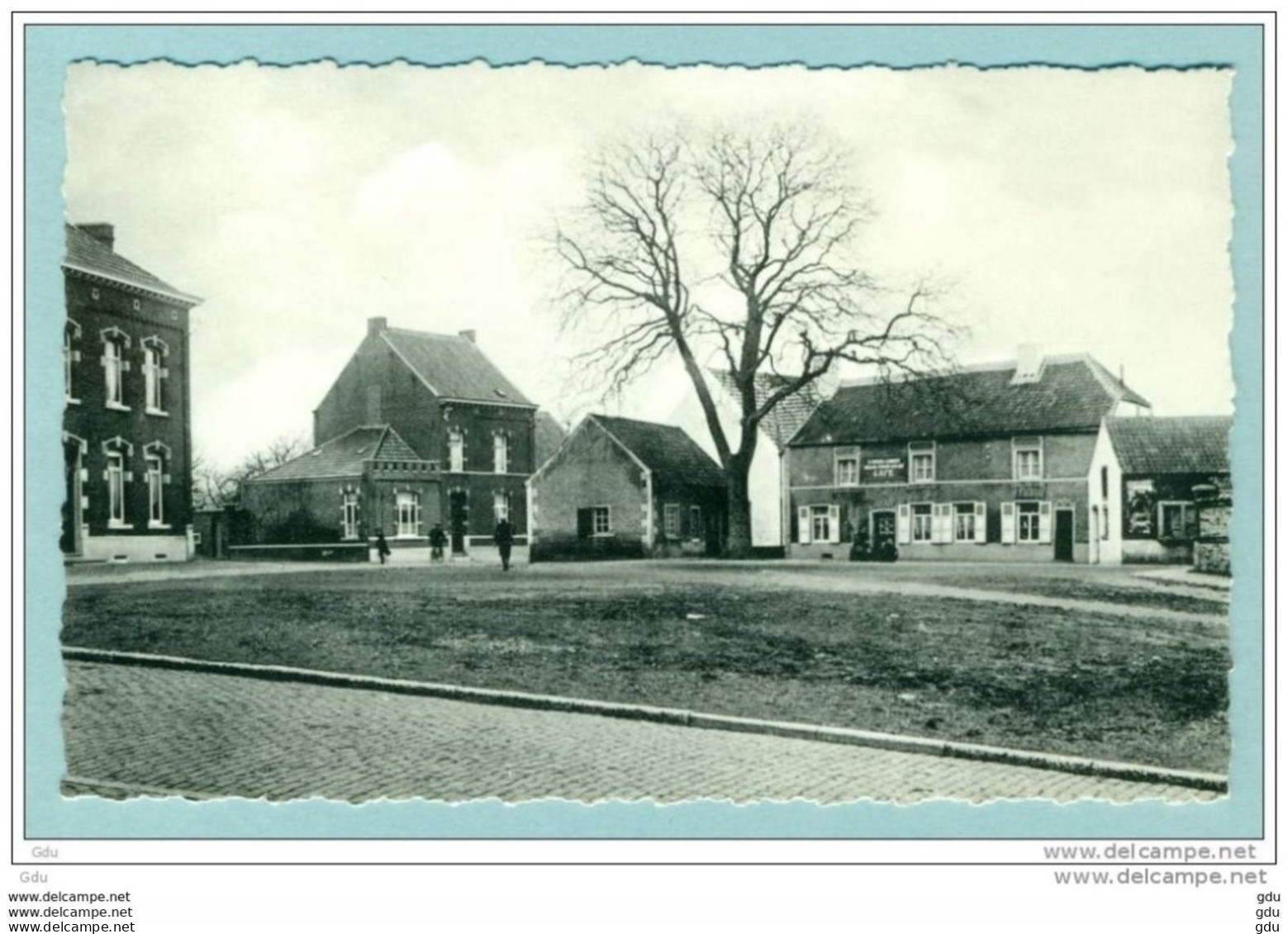 HENNUYERES Grand Place Panorama - Neuve - TB - Braine-le-Comte