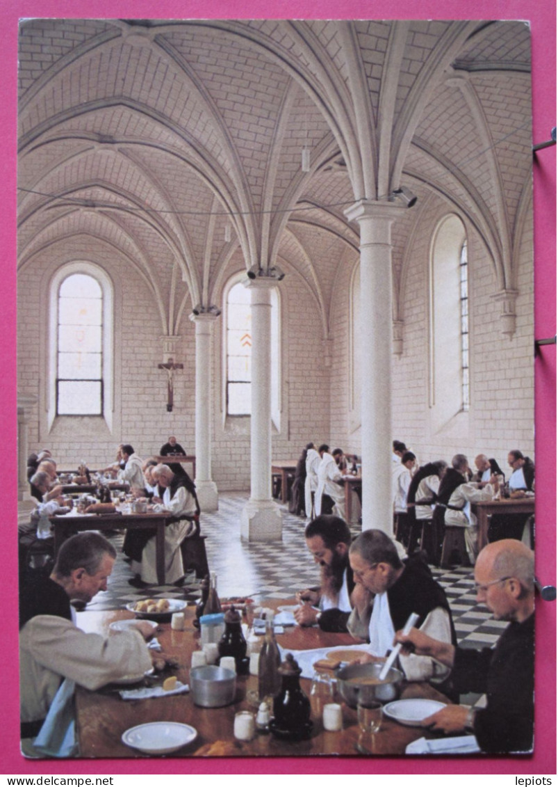 61 - Moulins La Marche - Abbaye De La Trappe - Le Réfectoire Des Moines - R/verso - Moulins La Marche