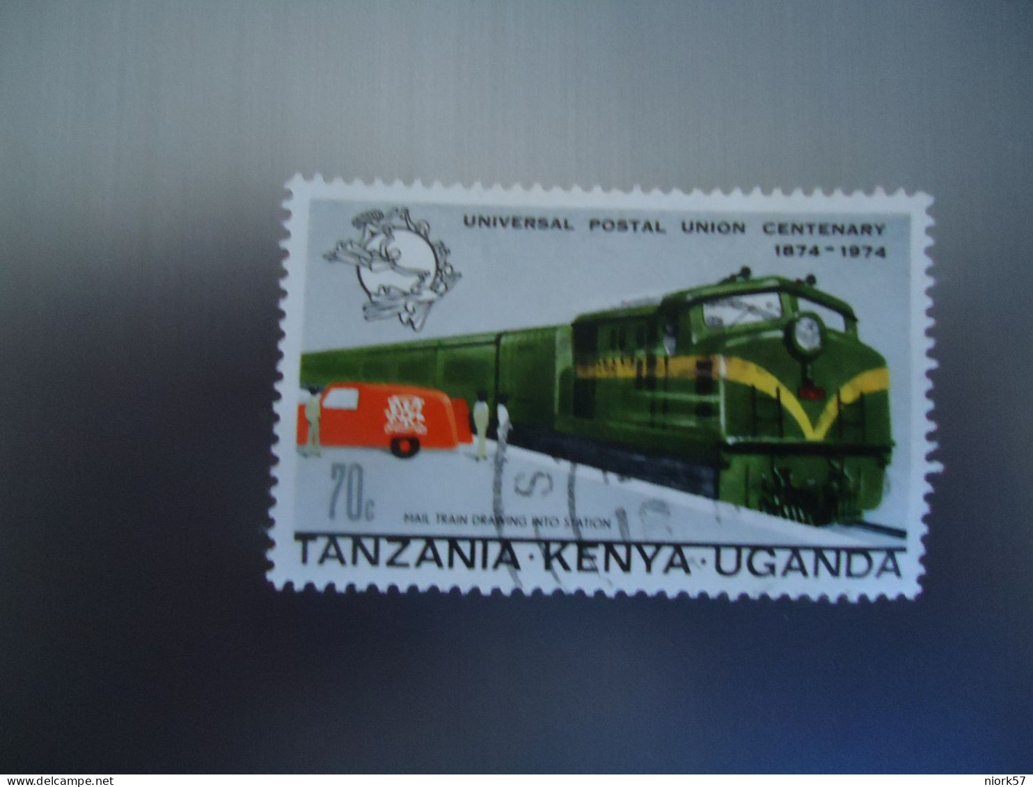 KENYA UGANDA  TANZANIA USED  STAMPS  2 TRAIN TRAINS    WITH POSTMARK - Kenya, Ouganda & Tanzanie