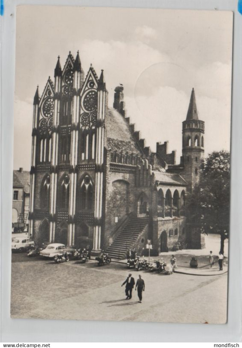 Tangermünde - Rathaus - Auto - Stendal