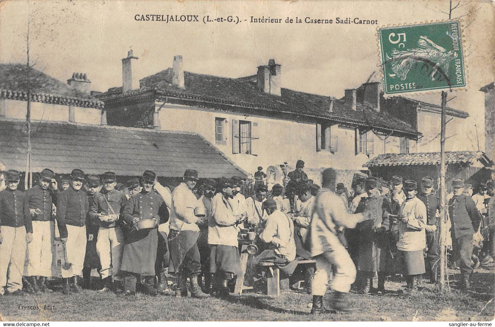 CPA 47 CASTELJALOUX INTERIEUR DE LA CASERNE SADI CARNOT - Casteljaloux