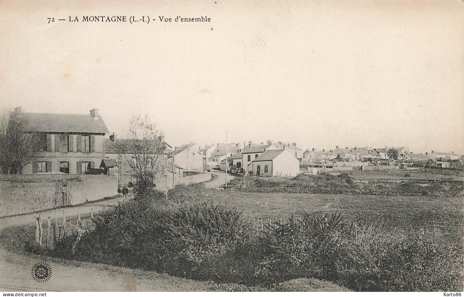 La Montagne * Vue D'ensemble Du Village + PUB Nantes A La Maison De Blanc Ch. PION Fils Haute Grande Rue - La Montagne