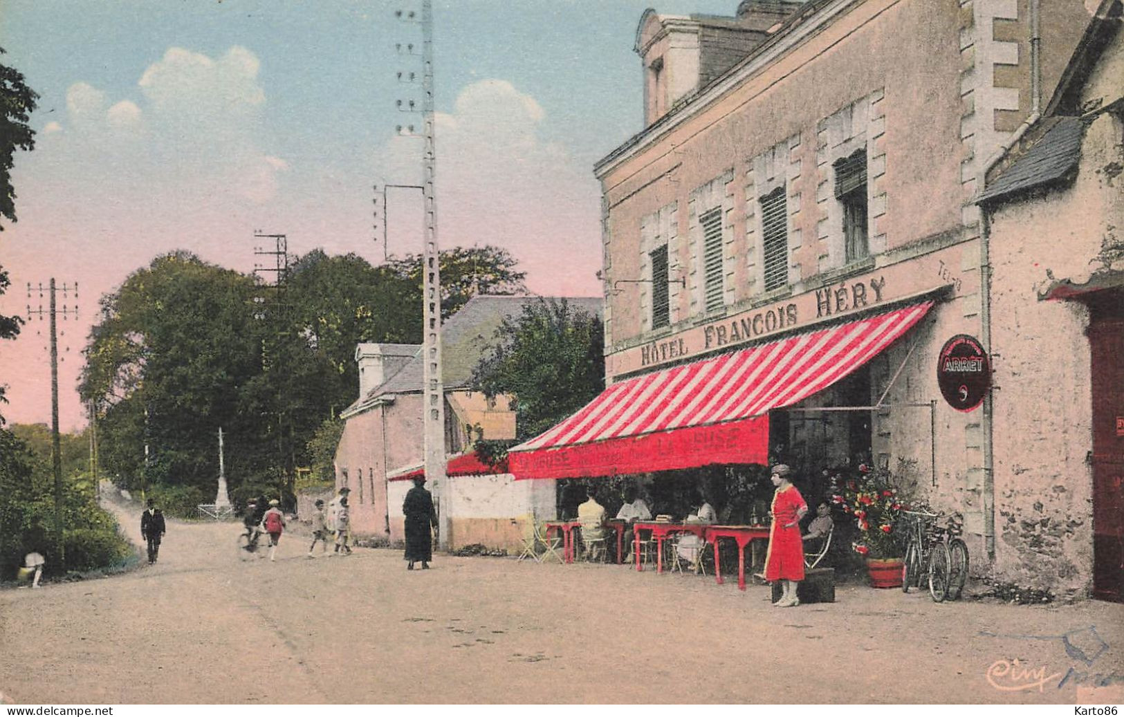 Mauves Sur Loire * La Route Du Pont * Hôtel François HERY * Villageois - Mauves-sur-Loire