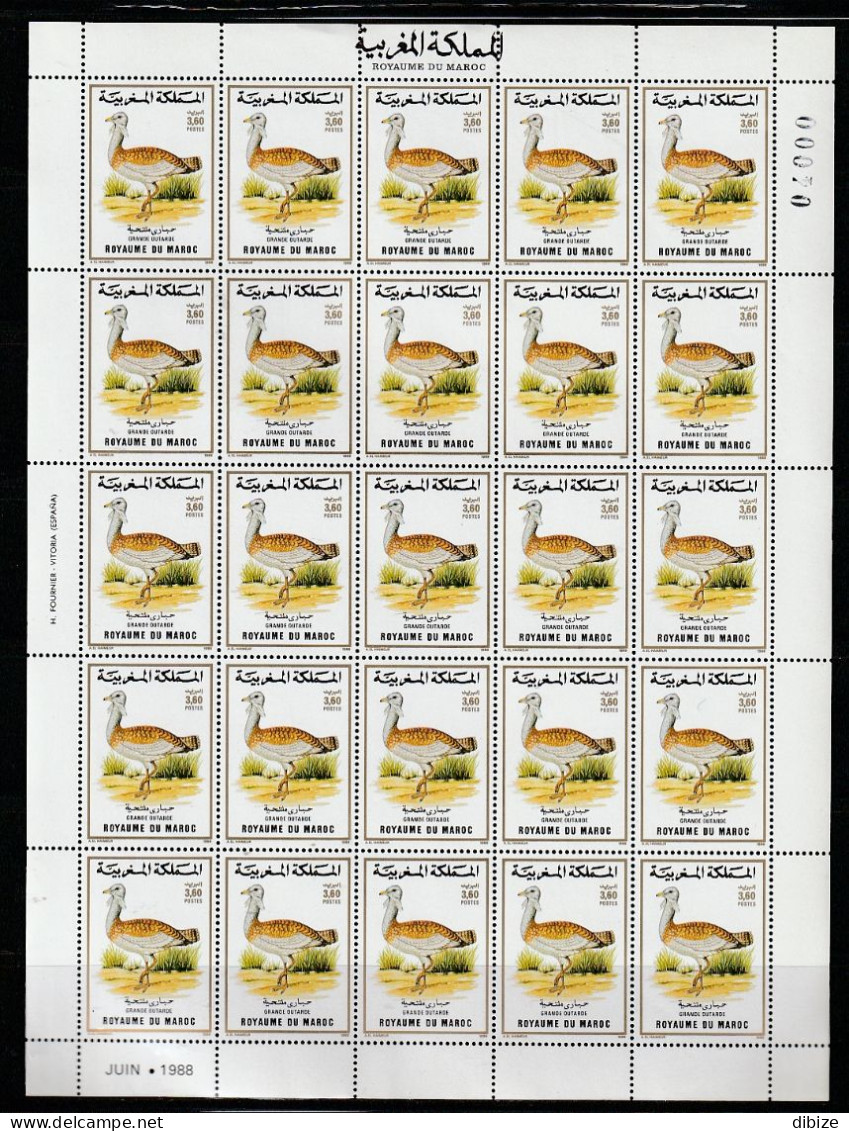 Maroc. Feuille De 25 Timbres. Faune. Oiseaux. Grande Outarde. Yvert N° 1056. 1988. - Fenicotteri