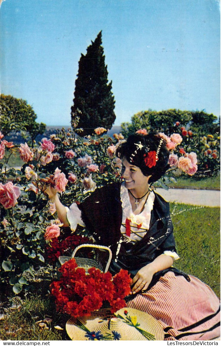 FRANCE - Régions - Cote D'Azur - Jeune Fille En Costume Niçois Traditionnel - Carte Postale Ancienne - Andere & Zonder Classificatie