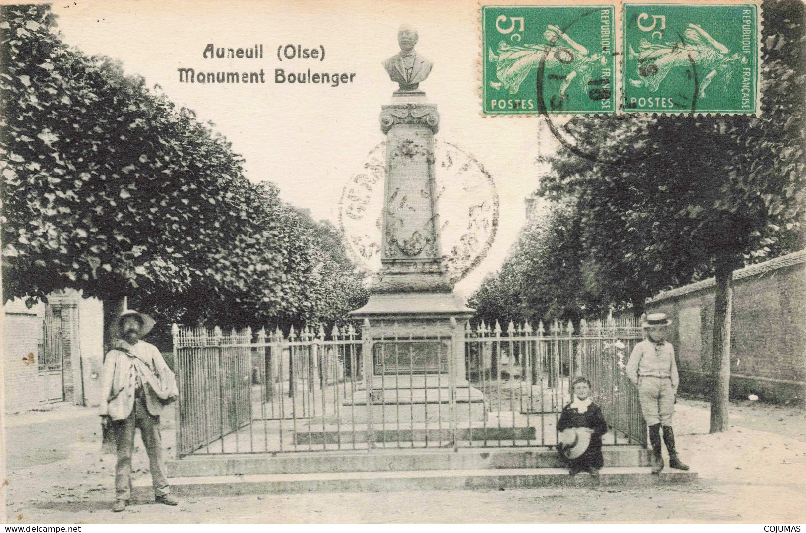 60 - AUNEUIL - S14231 - Monument Boulenger -L23 - Auneuil