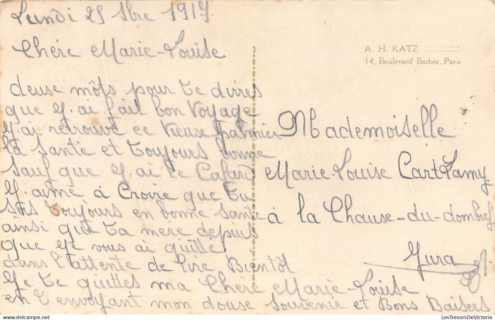 FANTAISIE - FEMMES - Les Passe Temps Féminins - L'éssayage  - Carte Postale Ancienne - Women