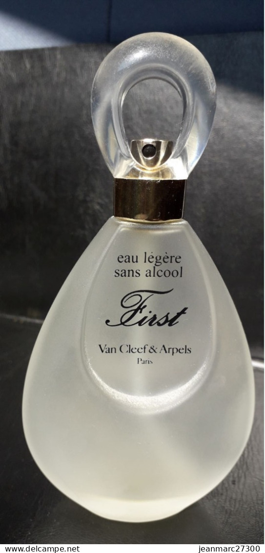 First Eau Légère Sans Alcool 100 Ml Vide - Flakons (leer)