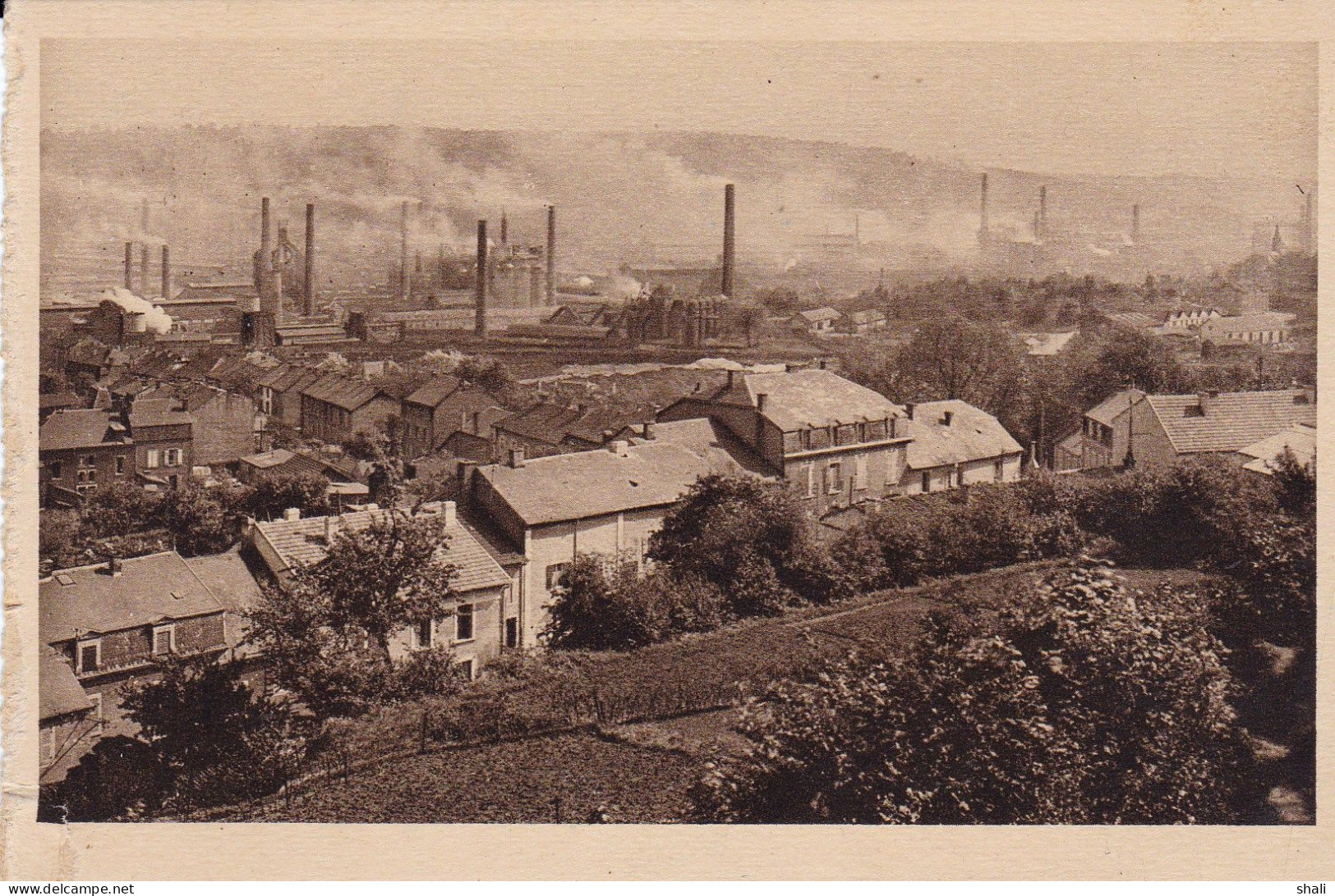 CPA MONT ST MARTIN VUE GENERALE DU COTE DE L' USINE - Mont Saint Martin