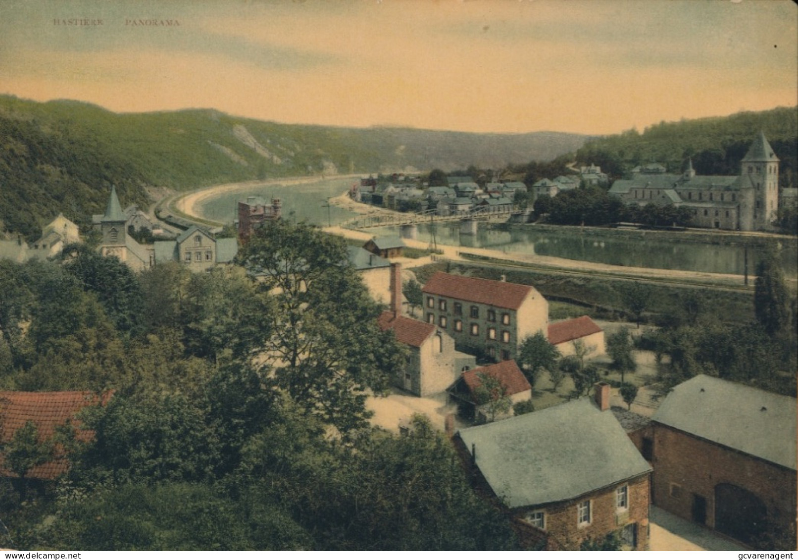 HASTIERE   PANORAMA       GR.FORMAAT    21 X 14 CM    2 SCANS - Hastière