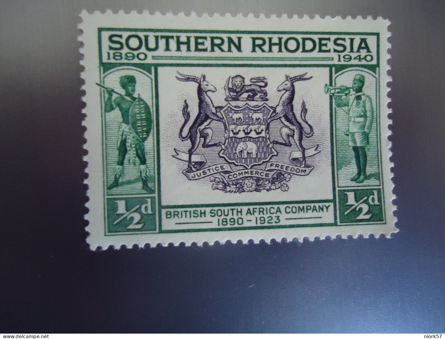 SOUTHERN RHODESIA  MNH STAMPS  ARMS - Southern Rhodesia (...-1964)