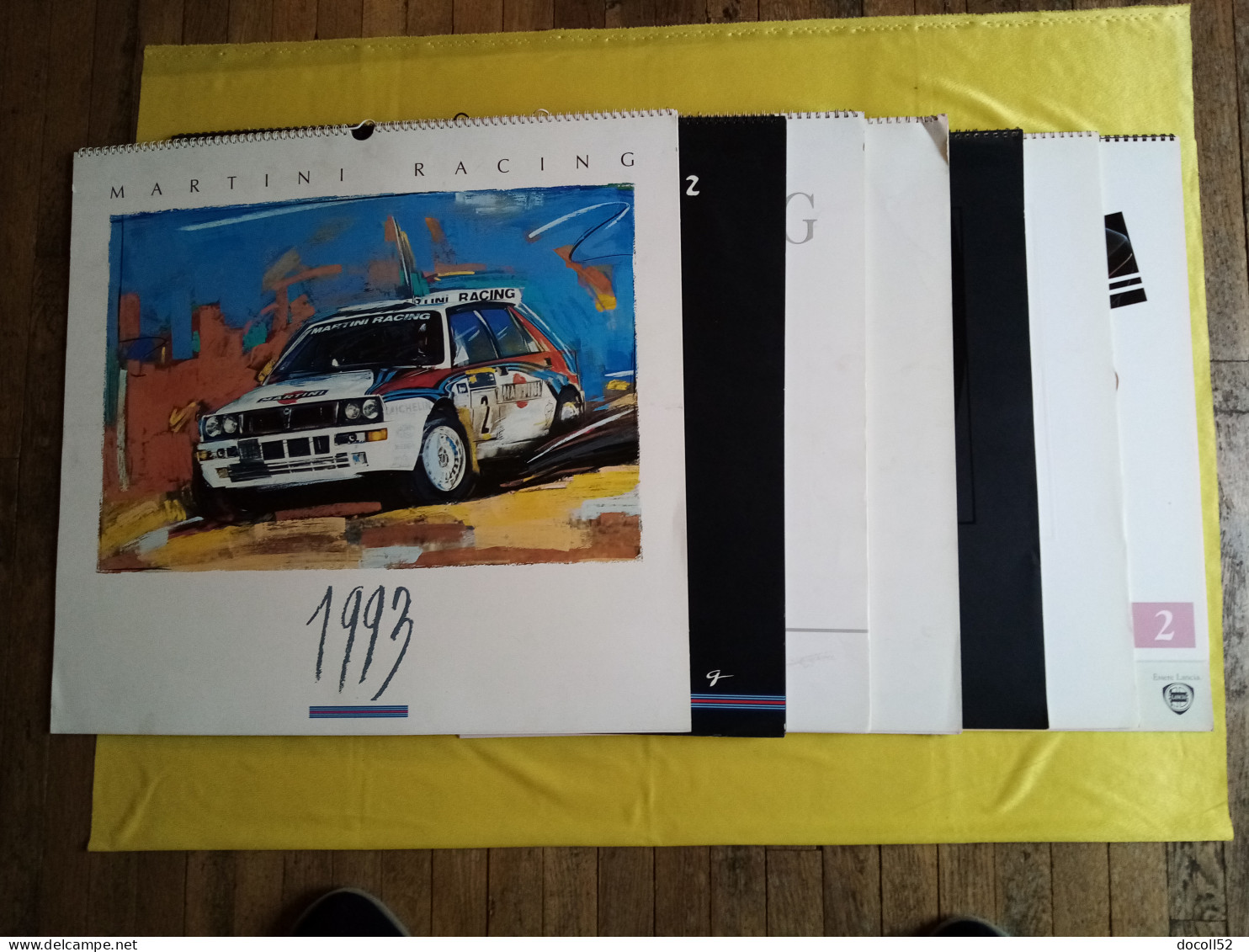 LOT DE 7 TRES GRANDS CALENDRIERS DE CONCESSIONNAIRES LANCIA DELTA HF MARTINI RALLYE 1990/91/92/93/94 - 8 KGS EN TOUT - Grossformat : 1991-00