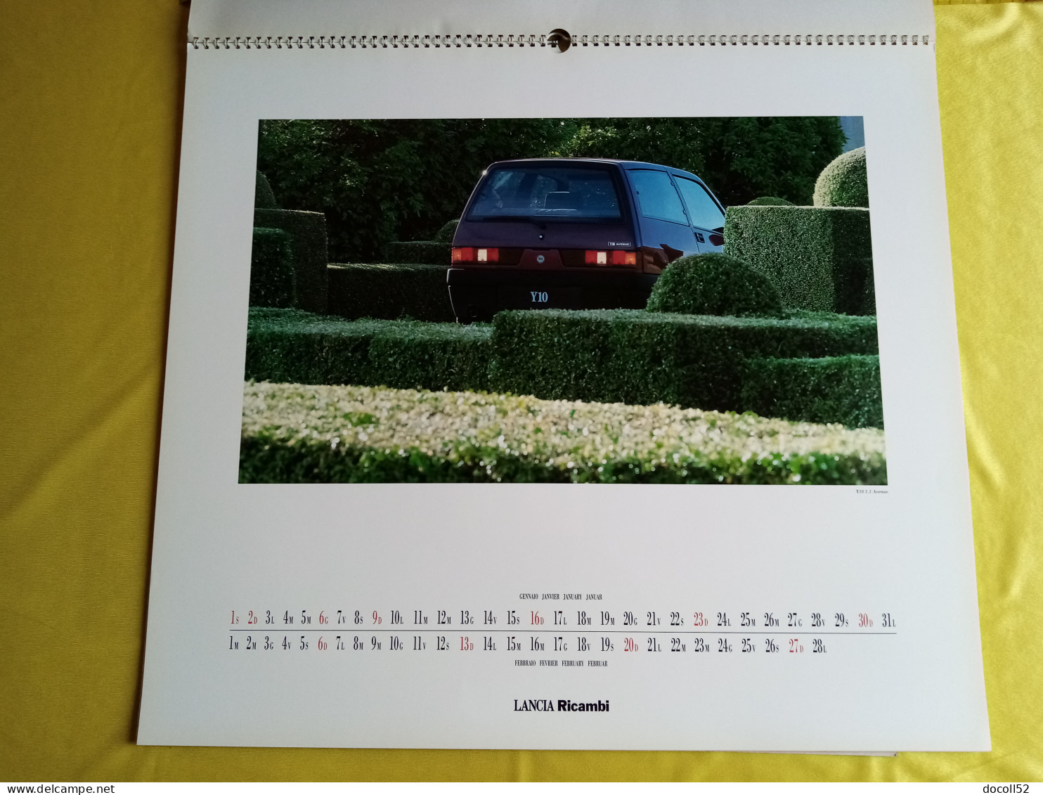 LOT DE 7 TRES GRANDS CALENDRIERS DE CONCESSIONNAIRES LANCIA DELTA HF MARTINI RALLYE 1990/91/92/93/94 - 8 KGS EN TOUT