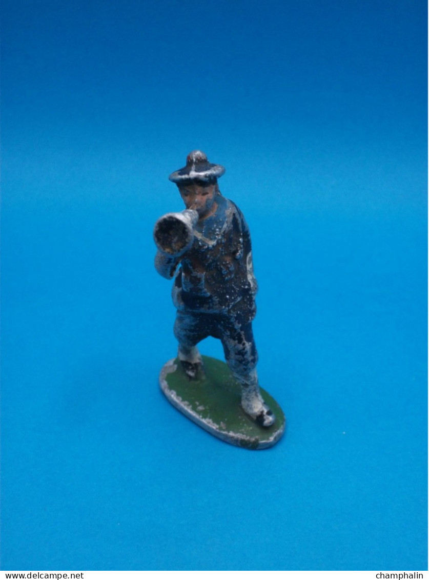 Figurine Aluminium Soldat Quiralu Français Marin Défilant Avec Clairon - Armée Militaire Guerre Matelot Défilé Marine - Quiralu