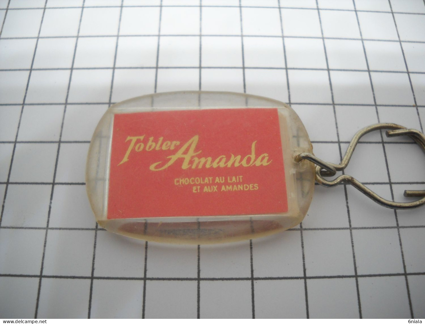 3175  Porte Clefs Clé  Chocolat TOBLER AMANDA Chocolat Au Lait Et Aux Amandes - Key-rings