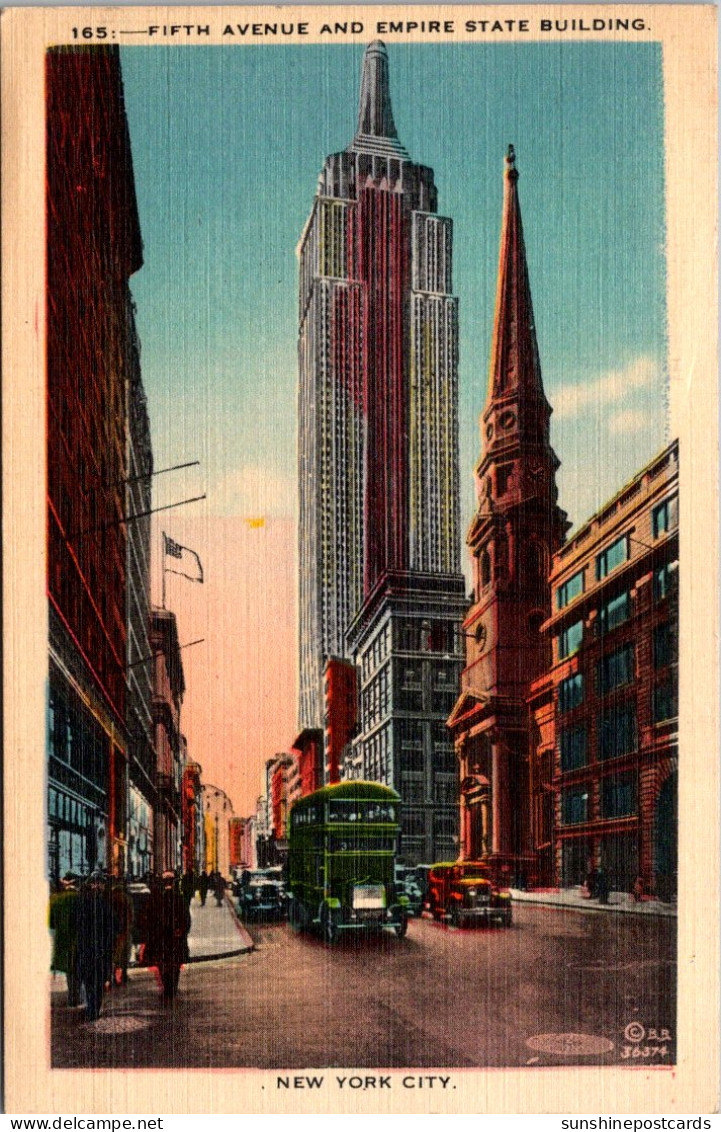 New York City Fifth Avenue And Empire State Building 1944 - Empire State Building
