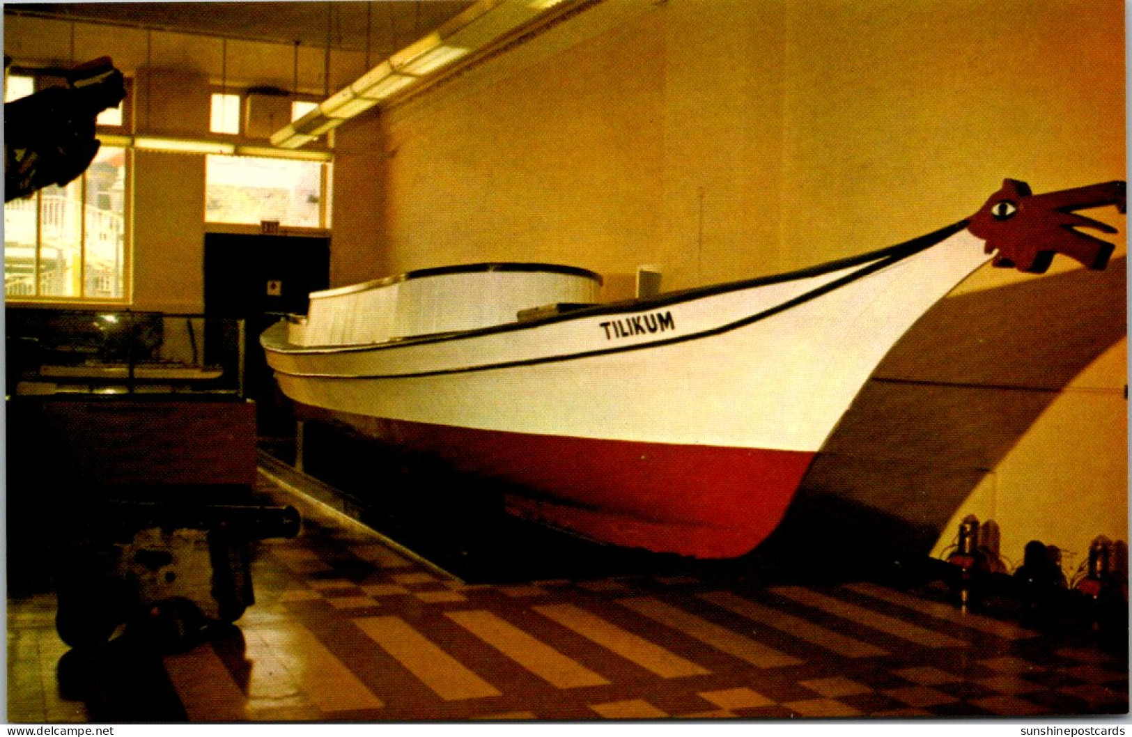 Canada Victoria The Maritime Museum Indian Dug-Out Canoe "Tilikum" - Victoria