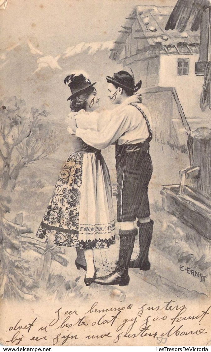 FOLKLORE - Couple Danse En Tenue Folklorique - Carte Postale Ancienne - Dans