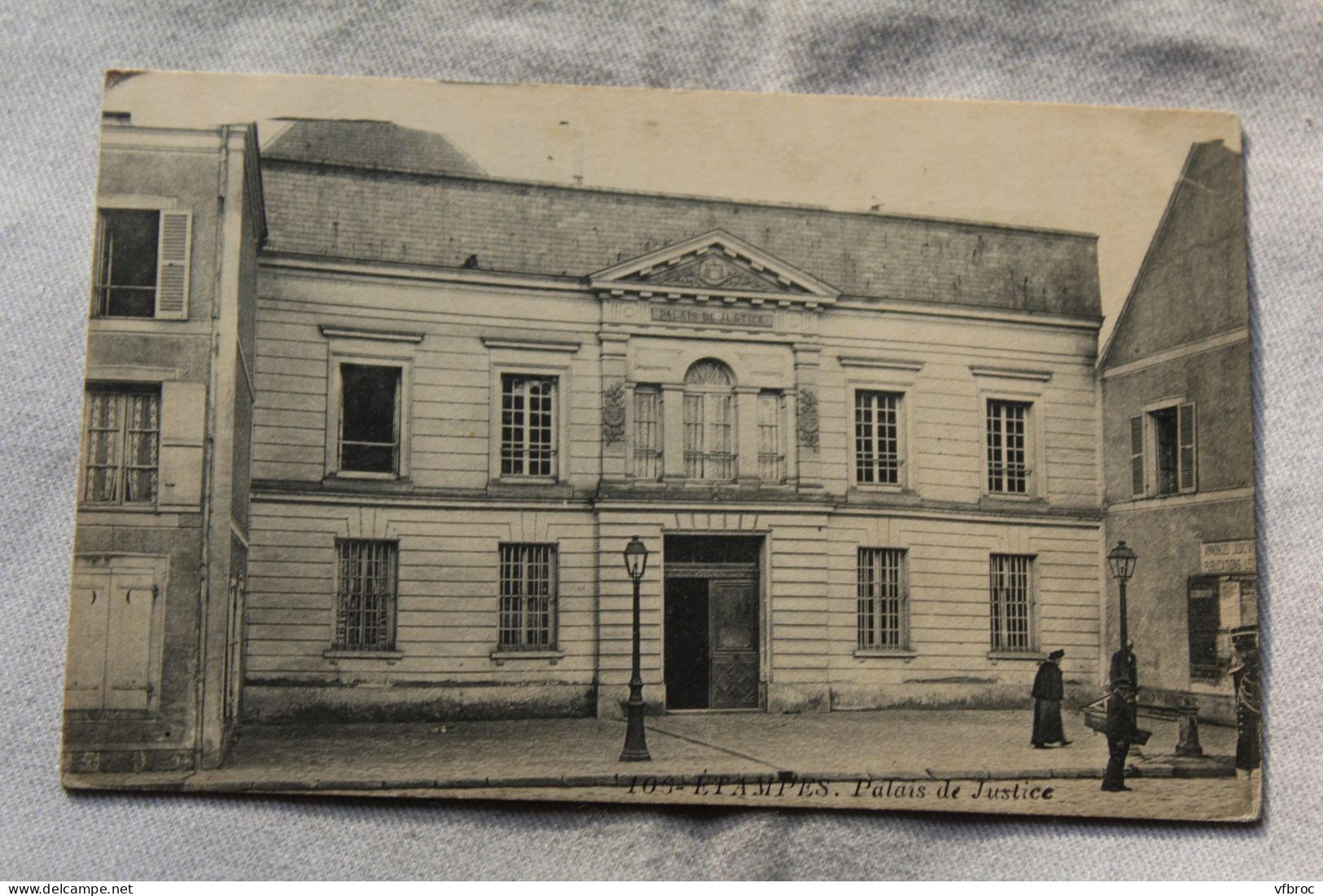 Etampes, Palais De Justice, Essonne 91 - Etampes