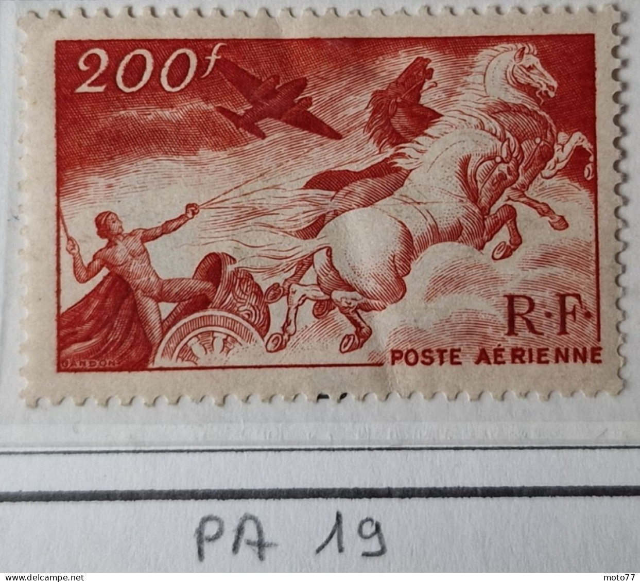 TIMBRE France POSTE Aérienne N° 19 Neuf Charnière - 1946-47 - Yvert & Tellier 2003 Coté Minimum 4.40 € - 1927-1959 Neufs