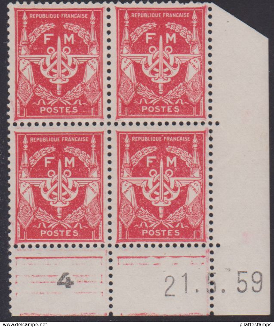 FRANCE FRANCHISE MILITAIRE N° 12** EMBLEME COIN DATE DU 21/5/59 - Autres & Non Classés