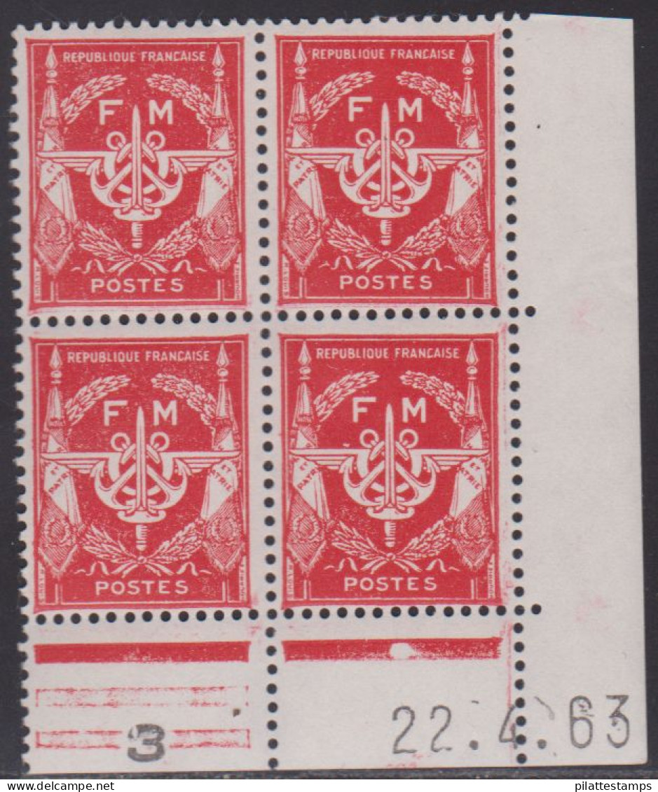 FRANCE FRANCHISE MILITAIRE N° 12** EMBLEME COIN DATE DU 22/4/63 - Autres & Non Classés