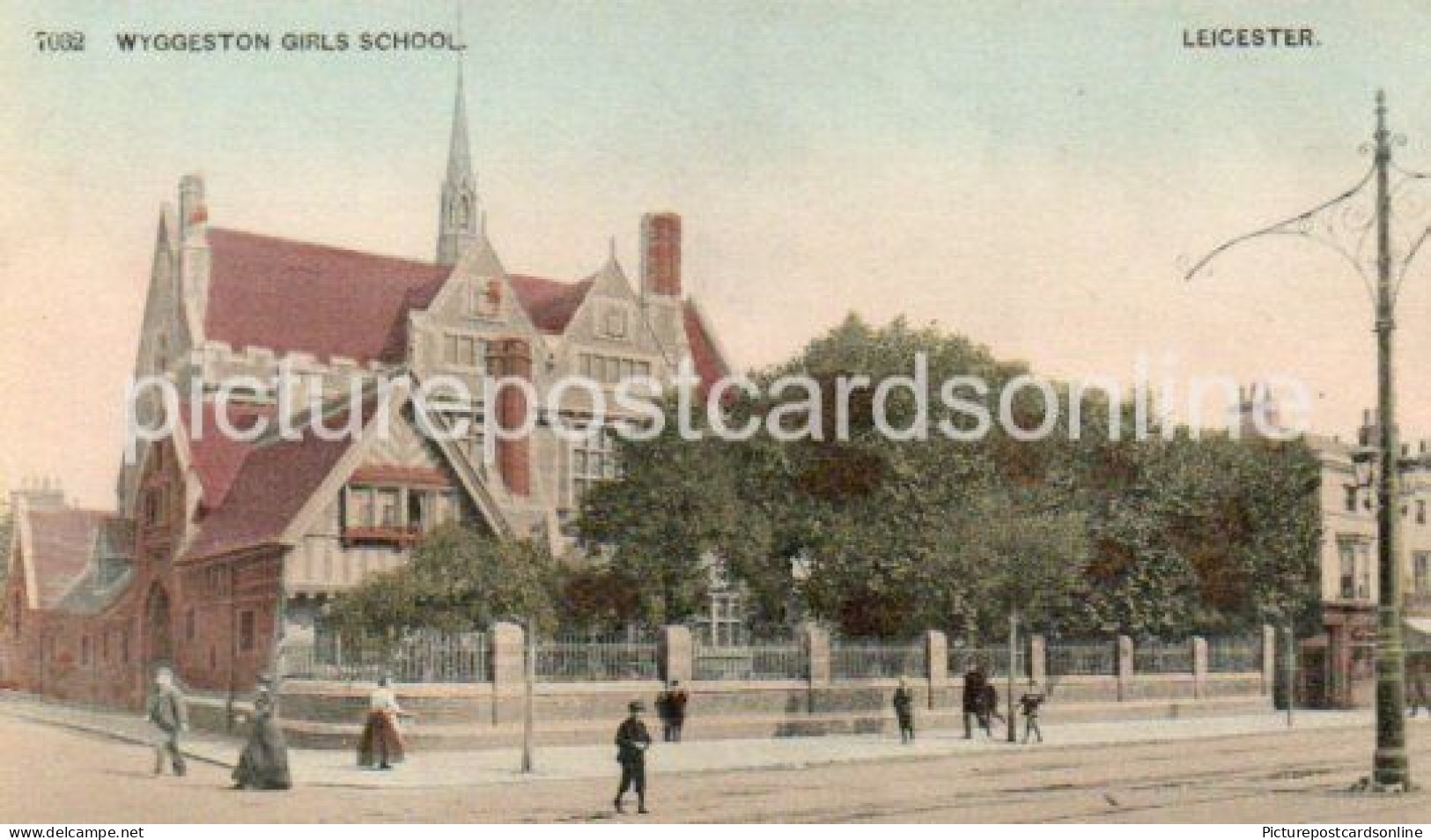 WYGGESTON GIRLS SCHOOL LEICESTER OLD COLOUR POSTCARD LEICESTERSHIRE - Leicester