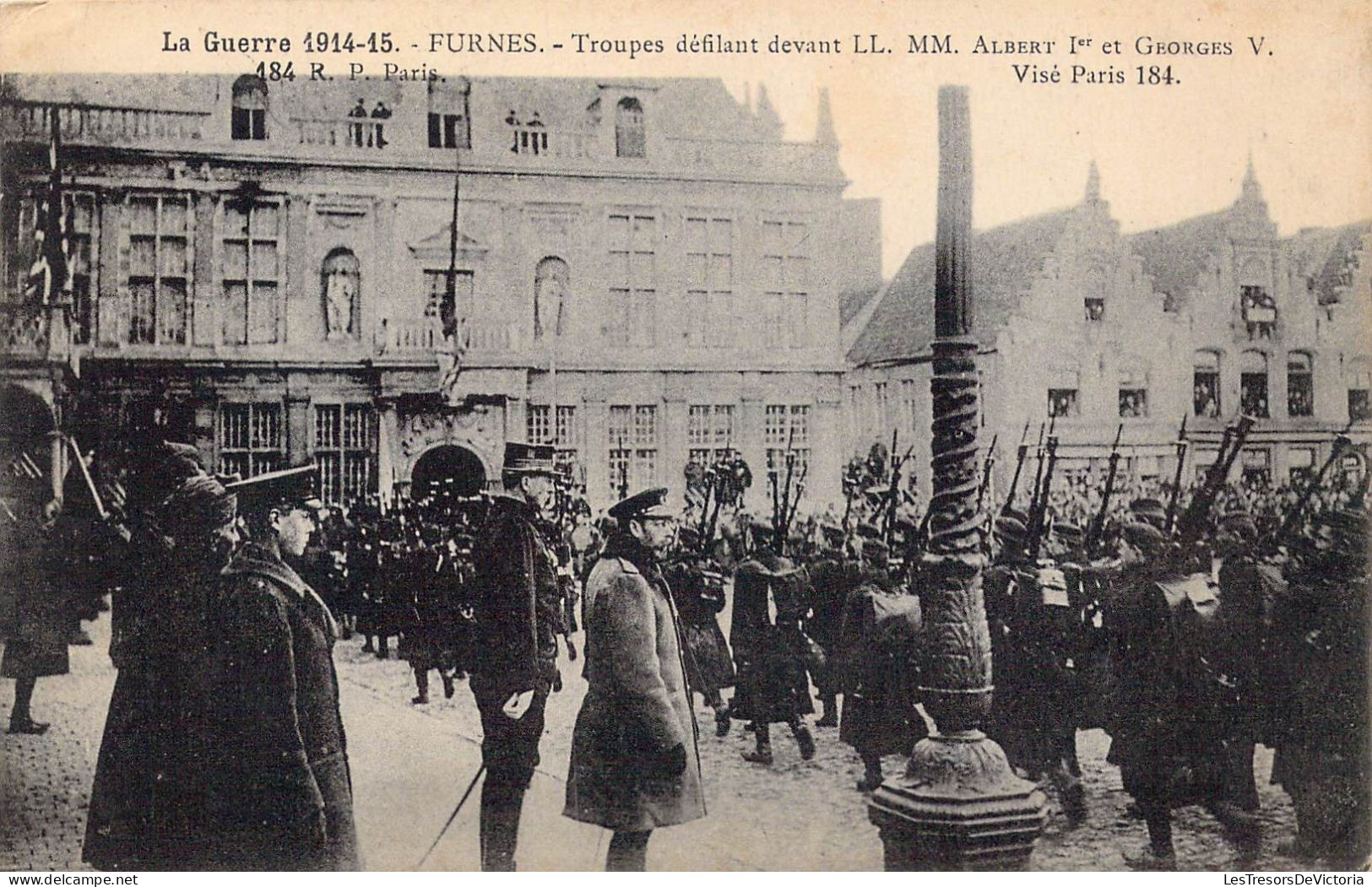 BELGIQUE - Furnes - La Guerre 1914-15 - Troupes Défilant Devant LL. MM. Albert 1er Et Georges V - Carte Postale Ancienne - Autres & Non Classés